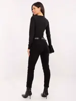 Černé rovné džíny