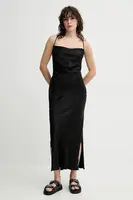 Šaty Nanushka MACIA