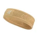 Čelenka Compressport Thin Headband On/Off béžová barva, XBNU3914