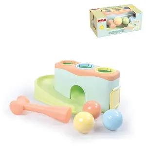 Dolu Kladivo s míčky