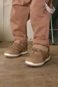 Dětské kožené tenisky Mayoral