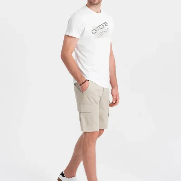 Ombre Men's monochromatic shorts with cargo pockets - beige