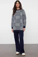 Trendyol Navy Blue Houndstooth Patterned Sweater-Pants Knitwear Set