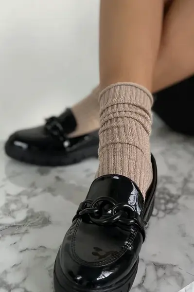 Milena Dámske ponožky bez tlaku s pruhmi s lurexom béžové