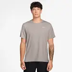 NIKE Funkčné tričko 'MILER'  tmavošedá