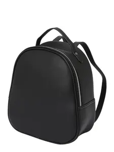 ABOUT YOU Batoh  čierna