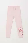 Dětské bavlněné tepláky Guess růžová barva, s aplikací, J4YQ16 KA6R3
