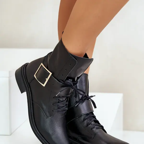 Zazoo 2949 Kožené Boty S Přezkou Černé