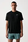 Nike  běžecké tričko pánské Stride