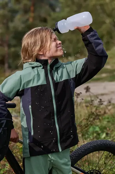 Dětská bunda Reima Vaeltava zelená barva, 5100389A