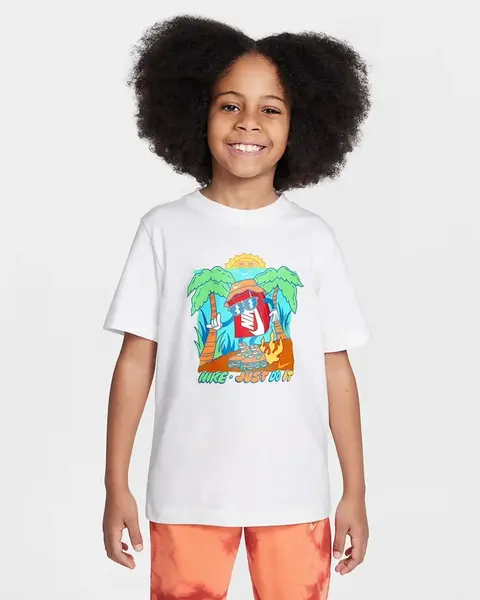 Nike Sportswear Big Kids T-Shirt M