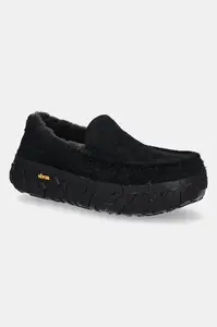 UGG Semišové mokasíny UGG Ascot Wrap Tech