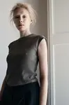 Muuv.  Bavlnený top  TETE