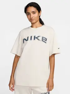 Nike Sportswear S