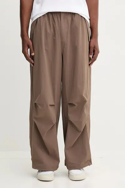 Kalhoty adidas Originals Ess Parachute pánské, hnědá barva, JW1087