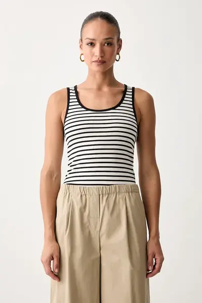 Weekend Max Mara  top dámský bavlněný s elastanem WKDMULTIK