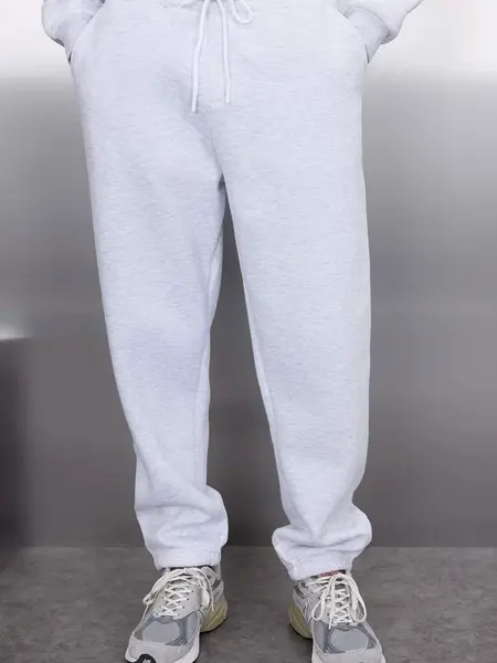 Trendyol Joggingová súprava  sivá