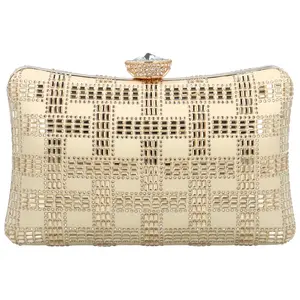 Dámské psaníčko zlaté - Michelle Moon Klatsia