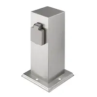 Záhradný stĺpik IP44 2 zásuvky SOLIGHT PG11 strieborný hranol