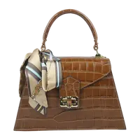 NovaKabelka.cz Flavia Cocco Camel