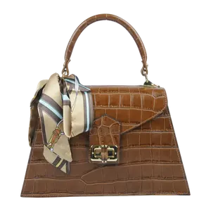 NovaKabelka.cz Flavia Cocco Camel