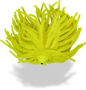 Black cat gumová nástraha real worm teaser žlutá - 80 g