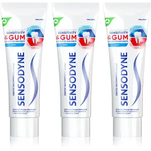 Sensodyne Sensitivity & Gum zubní pasta pro citlivé zuby Mint 3x75 ml