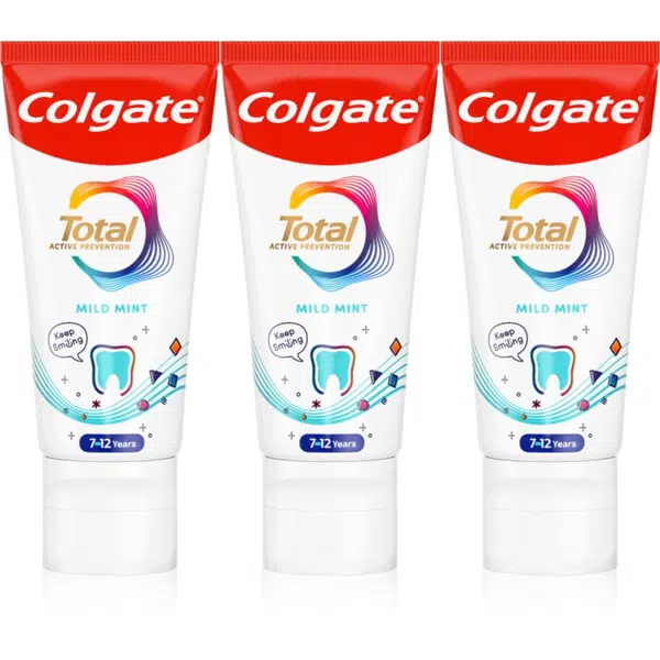 Colgate Total Junior zubní pasta pro důkladné vyčištění zubů a ústní dutiny pro děti 3x50 ml