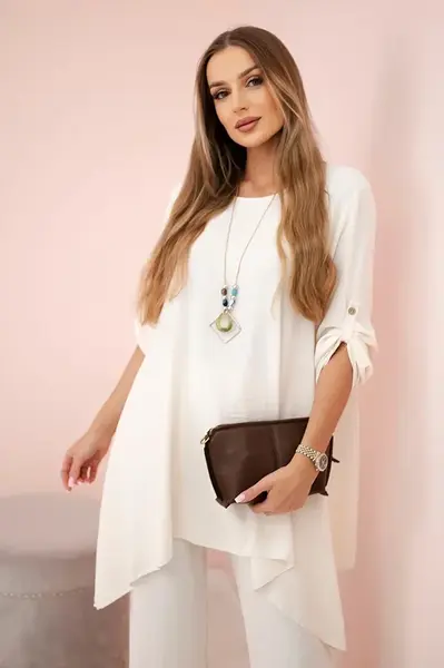 Kesi Włoski Sada blúzky + nohavice s príveskom svetlo béžová