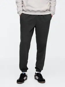 GAP Sweatpants with logo - Men's