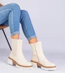 Gemre Beige ankle boots made of eco-leather Tantala