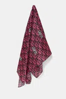 Šátek Guess černá barva, AW5299 SIL03