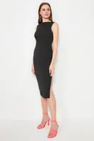 Dámske šaty Trendyol Midi