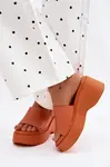 Oranžové sandály na platformě Virelia