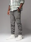 Ombre Men's jogger pants with cargo pockets and print - gray