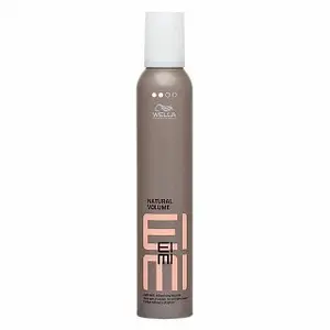 Wella Professionals EIMI Volume Natural Volume pěnové tužidlo pro lehkou fixaci 300 ml