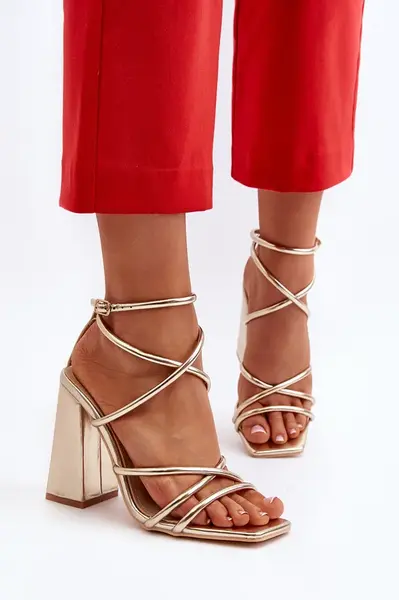 Zlaté sandály na podpatku Josette