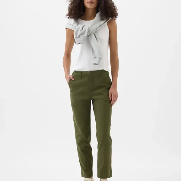 GAP Mid-Rise Downtown Khaki Trousers with Pockets - Women's