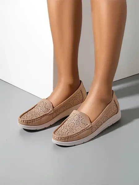 Resti Perforated women's moccasins Besset