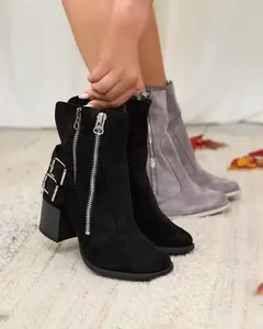 Resti Women's black boots with Feirrgo decoration