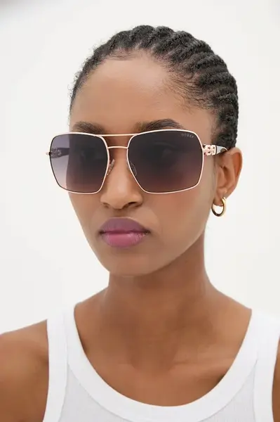 Sluneční brýle Guess