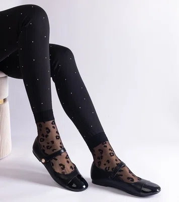 Gemre Black ballerinas with patent toe fastened with Velcro Jaures