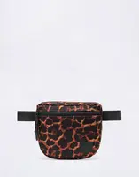 Herschel Supply Settlement Hip Pack Digi Leopard