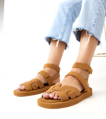 marka niezdefiniowana Brown ankle-strap sandals Maimuna