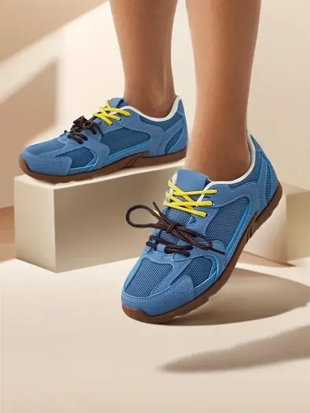 Resti Women's sport sneakers Erir