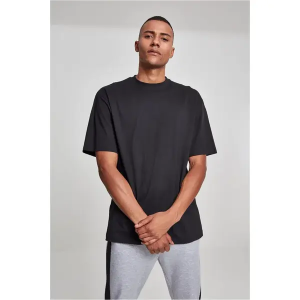 Black t-shirt