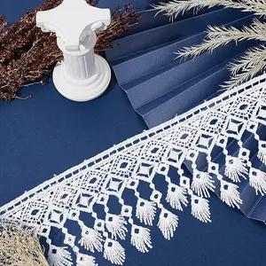 Polyester Yarn Tassel Lace Trim