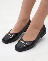 Resti Black women's openwork ballerinas with gold ornament Serilla- Footwear