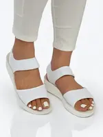 Resti Women's sandals with a thicker sole Viva Flex