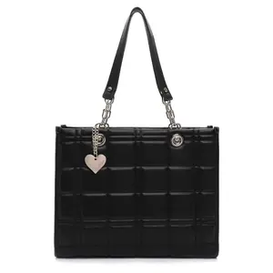 Dámska kabelka Emily & Noah Marica - čierna